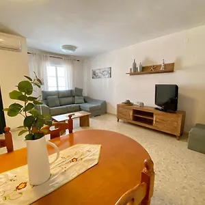Chipiona/casa Adosada/céntrico+playa/5plazas/garaje/ Сasa de vacaciones